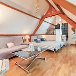Cozy In With Wifi